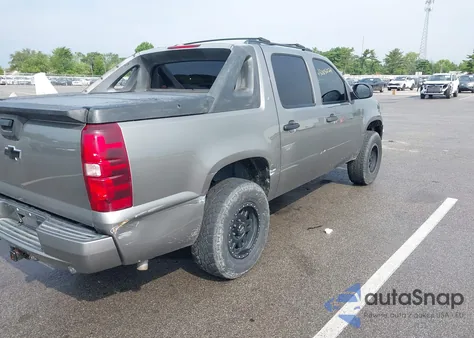 2012 Chevrolet Avalanche 1500 Ltz from USA, damaged, VIN 3GNTKGE73CG200948
